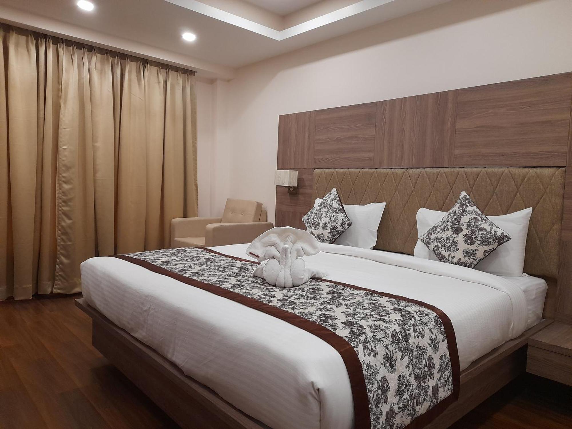 Variety Inn Patna  Extérieur photo
