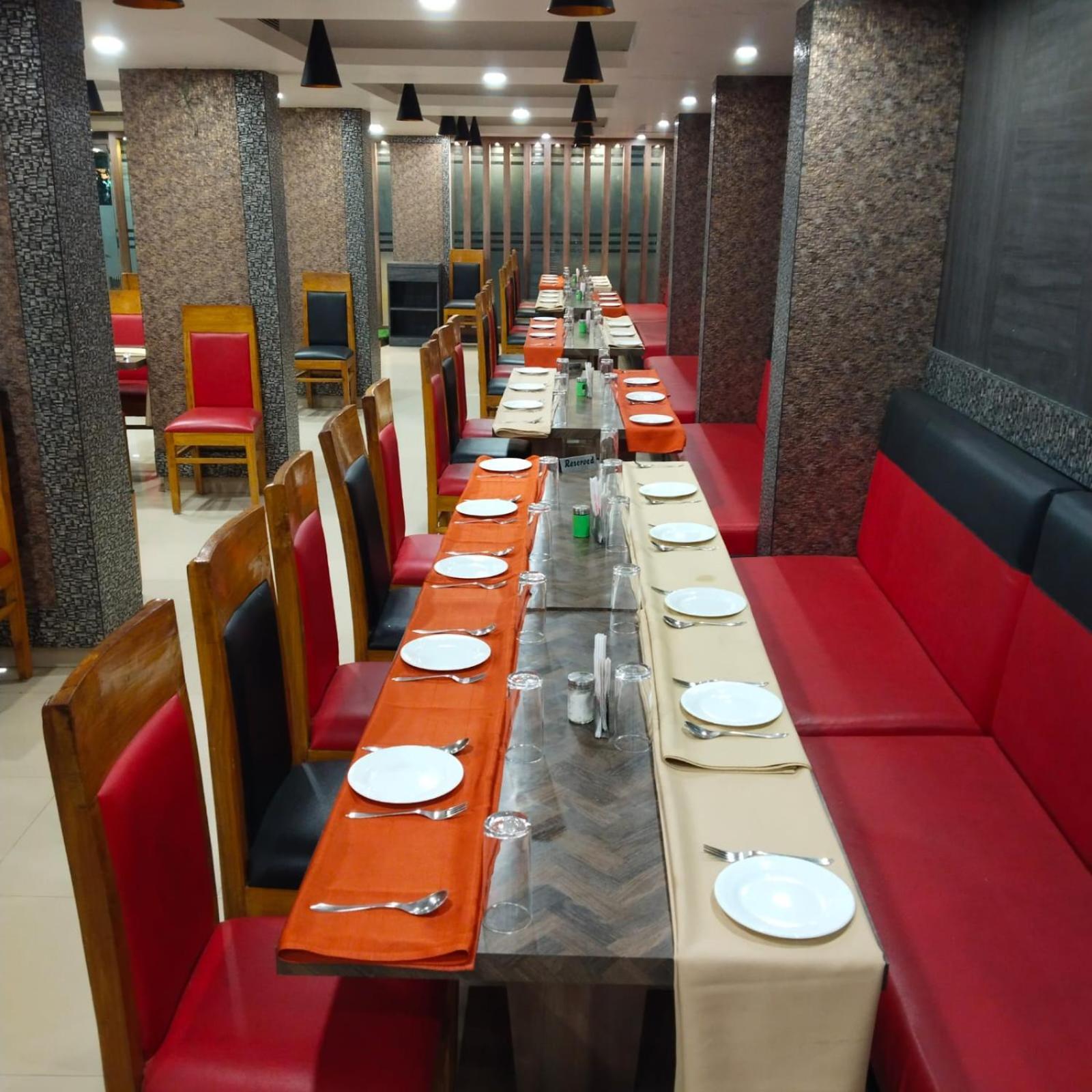 Variety Inn Patna  Extérieur photo