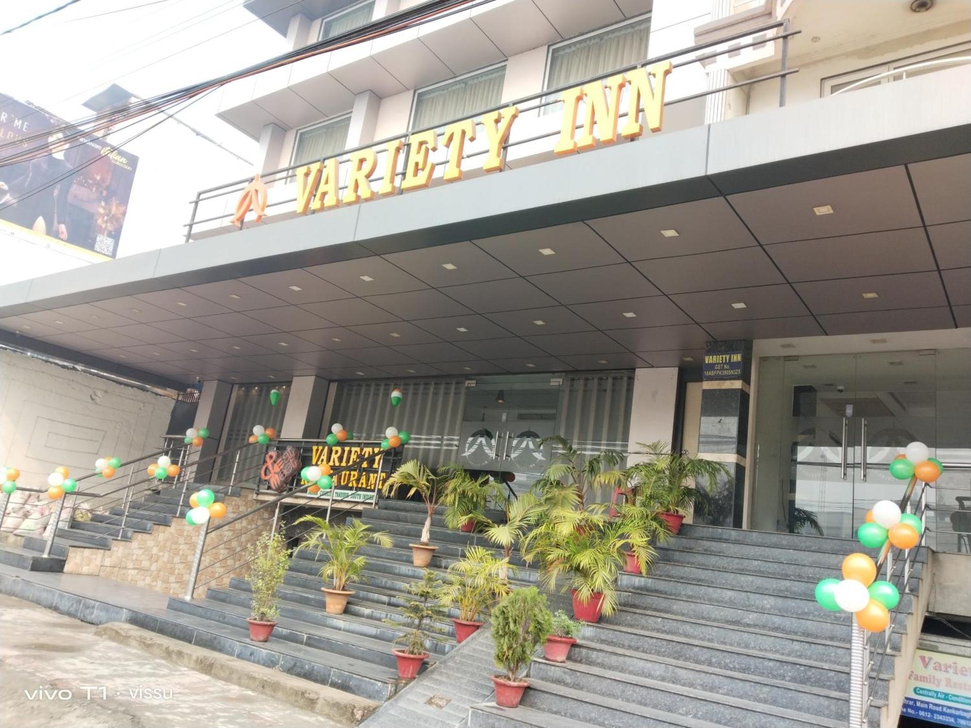Variety Inn Patna  Extérieur photo